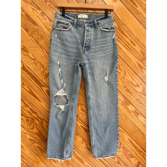 Abercrombie & Fitch The Dad High Rise Jean Light Destroy 26 - Picture 2 of 7